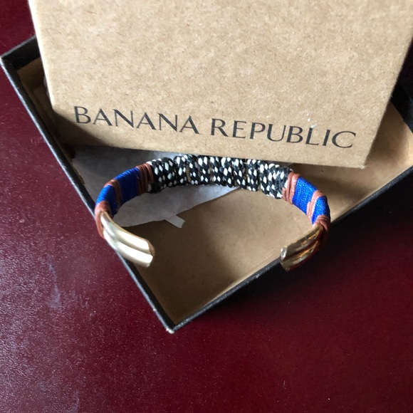 Banana Republic- Bracelet - Picture 3 of 6